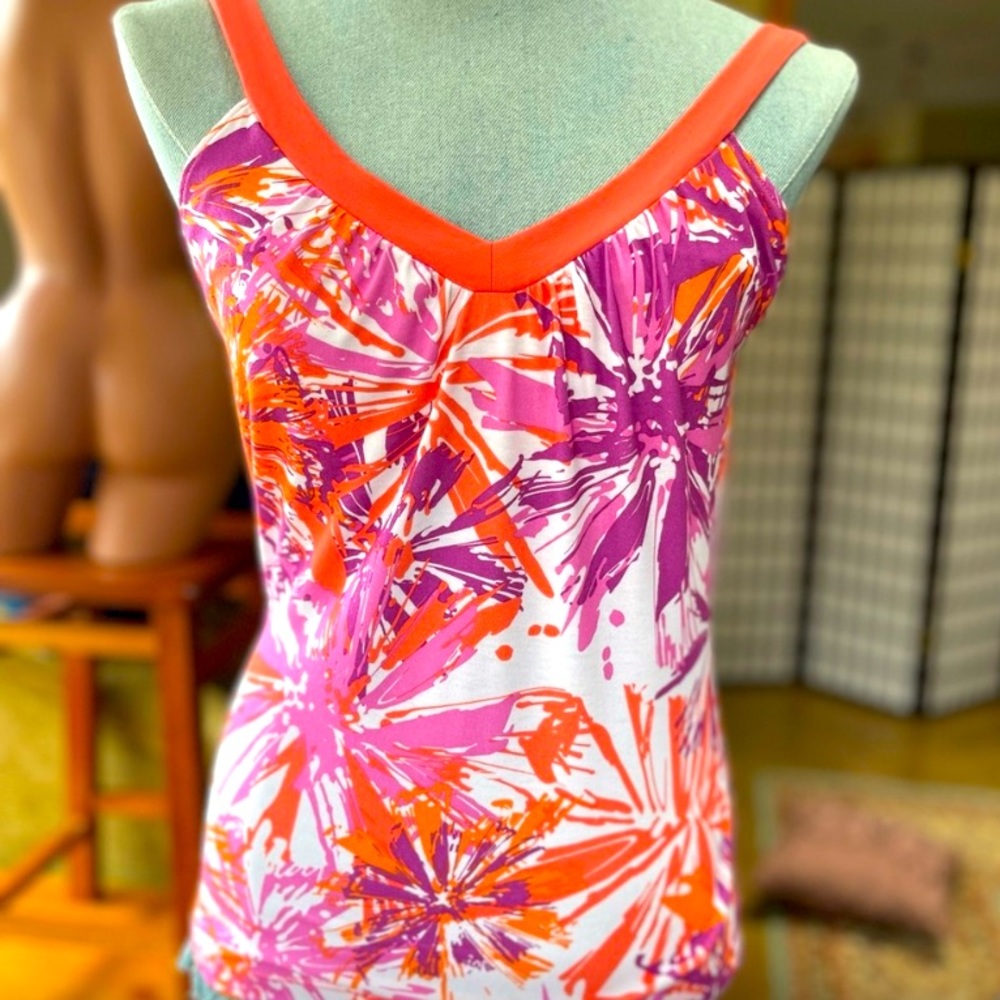 Prana T back tank with shelf bra. Vibrant colors. Perfect condition.
